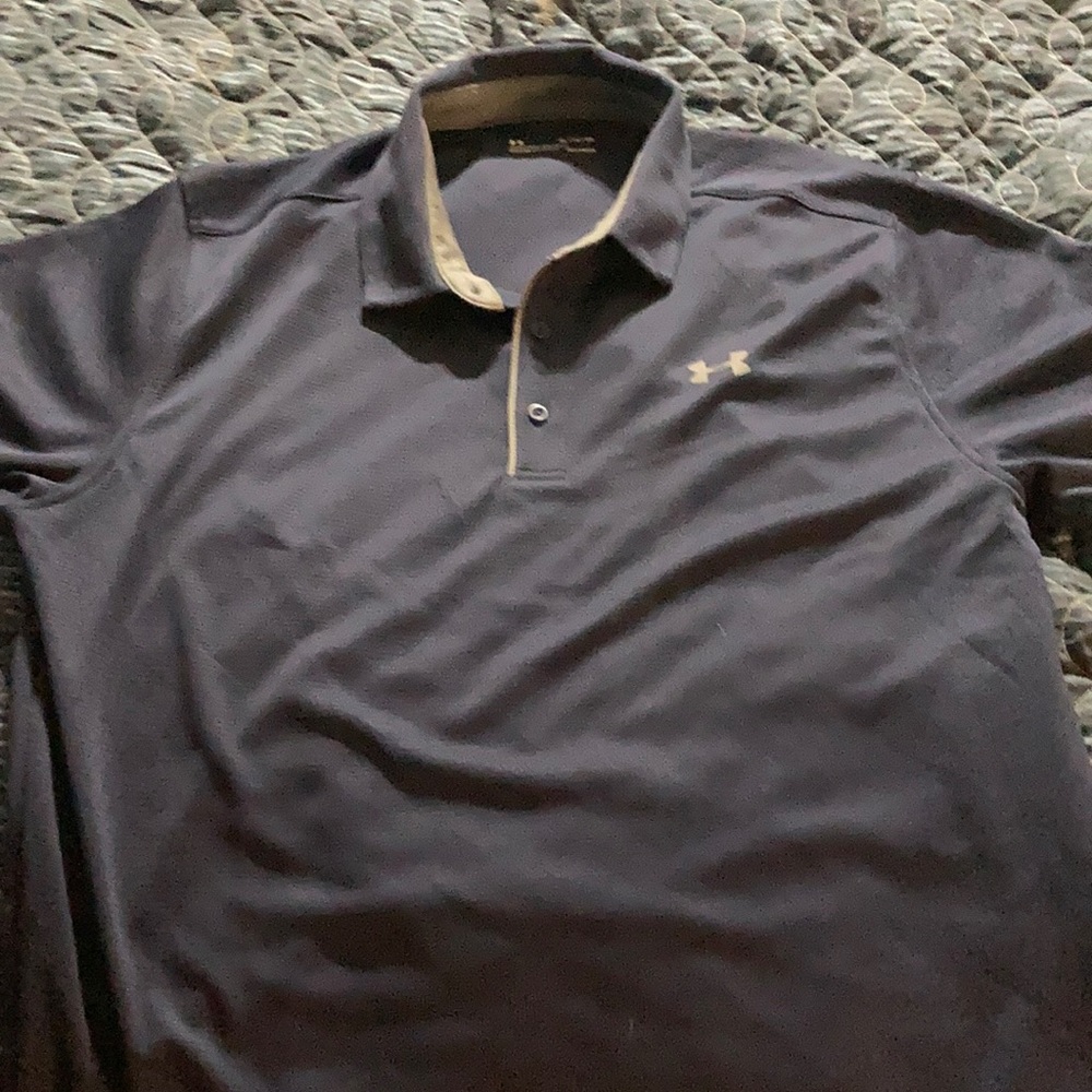 Under armour collerd shirt